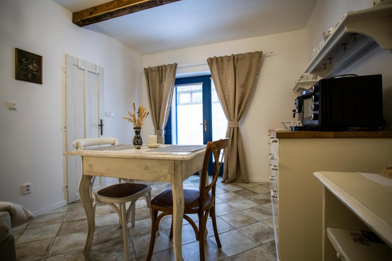 Mikulov Apartmany Magistr Exterior photo